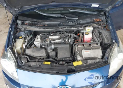 2010 Toyota Prius Iii z USA, uszkodzony, nr VIN JTDKN3DU2A1310221